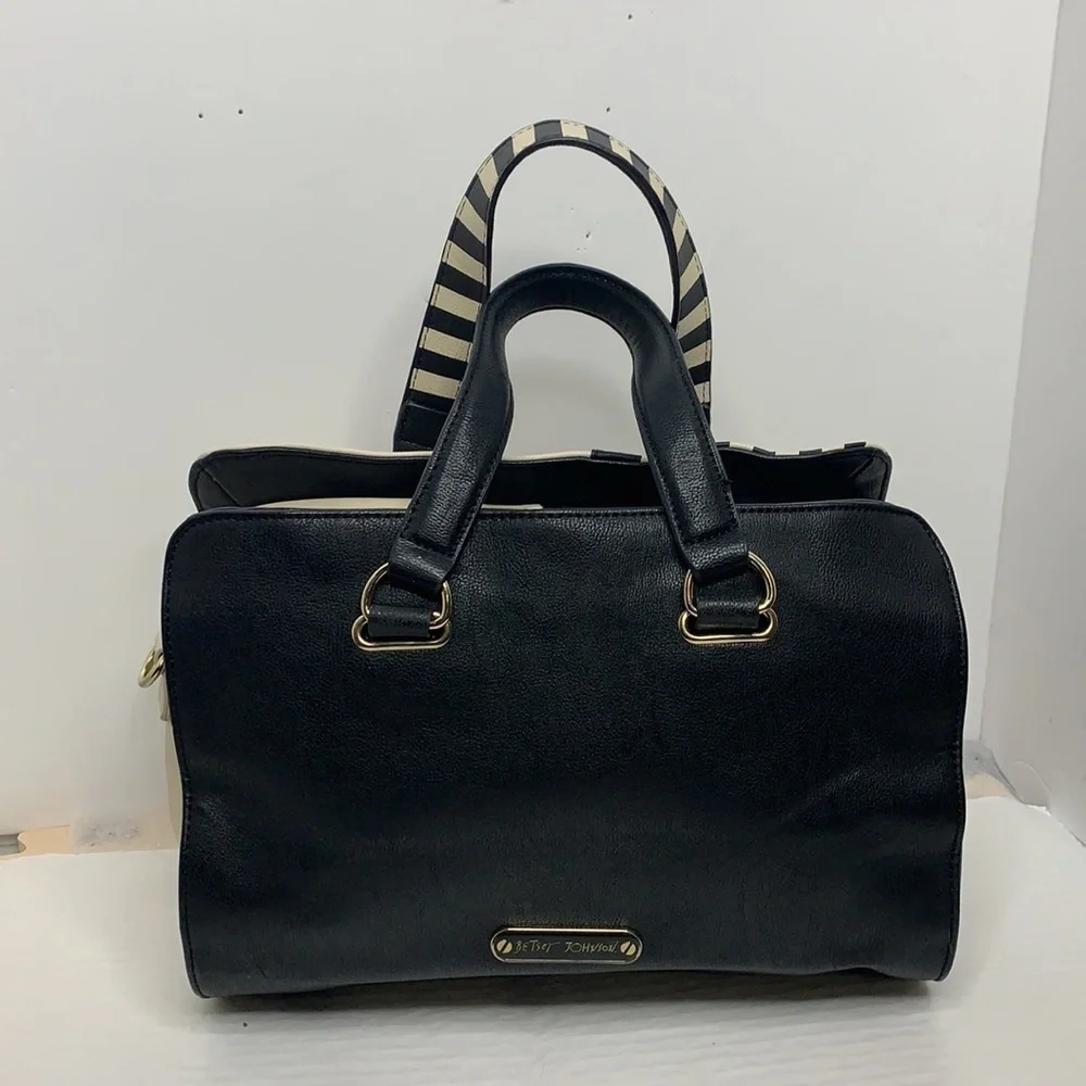 Betsey Johnson color block satchel in black/cream